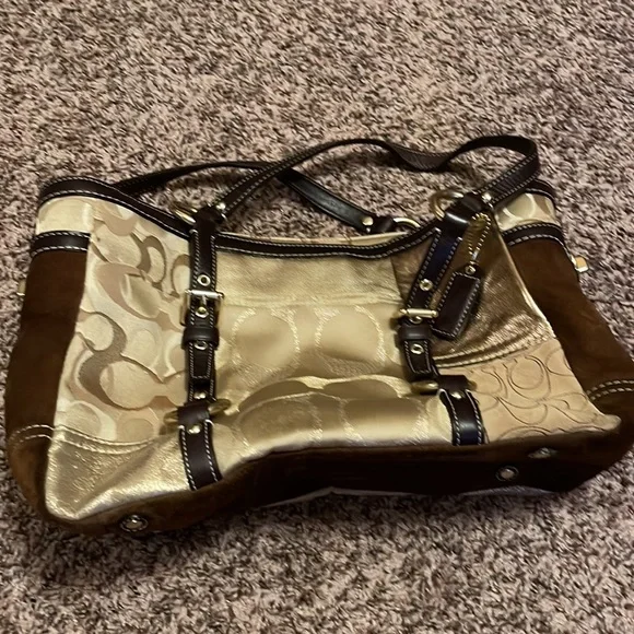 Beautiful Bronze, Brown, Suede/Leather Glitter Coach Purse! - Picture 8 of 9